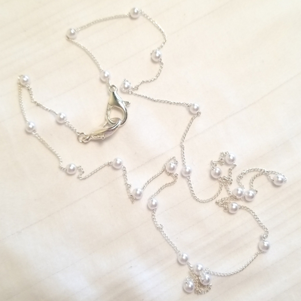 New Silver Tiny Pearl Necklace